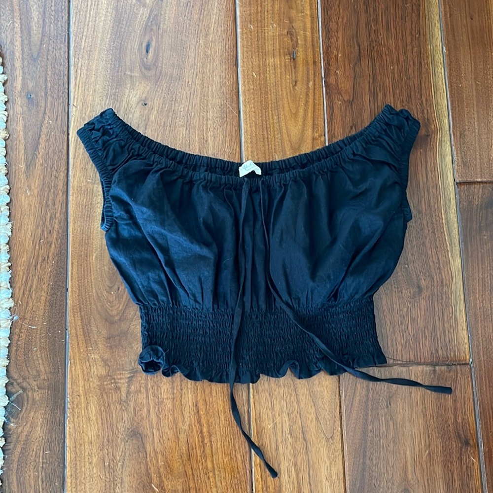 black brandy melville top